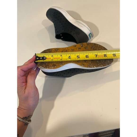 Native Shoes Jefferson Slip-On Perforated Sneakers Black Mens Size 8 Rubber Sole - Picture 7 of 7